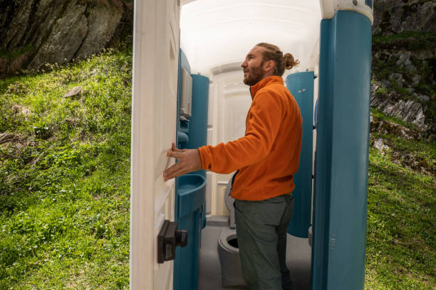 Best Emergency porta potty rental  in Venetian Vlage, IL