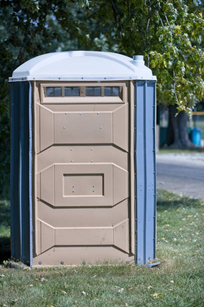 Best Portable toilet rental cost  in Venetian Vlage, IL
